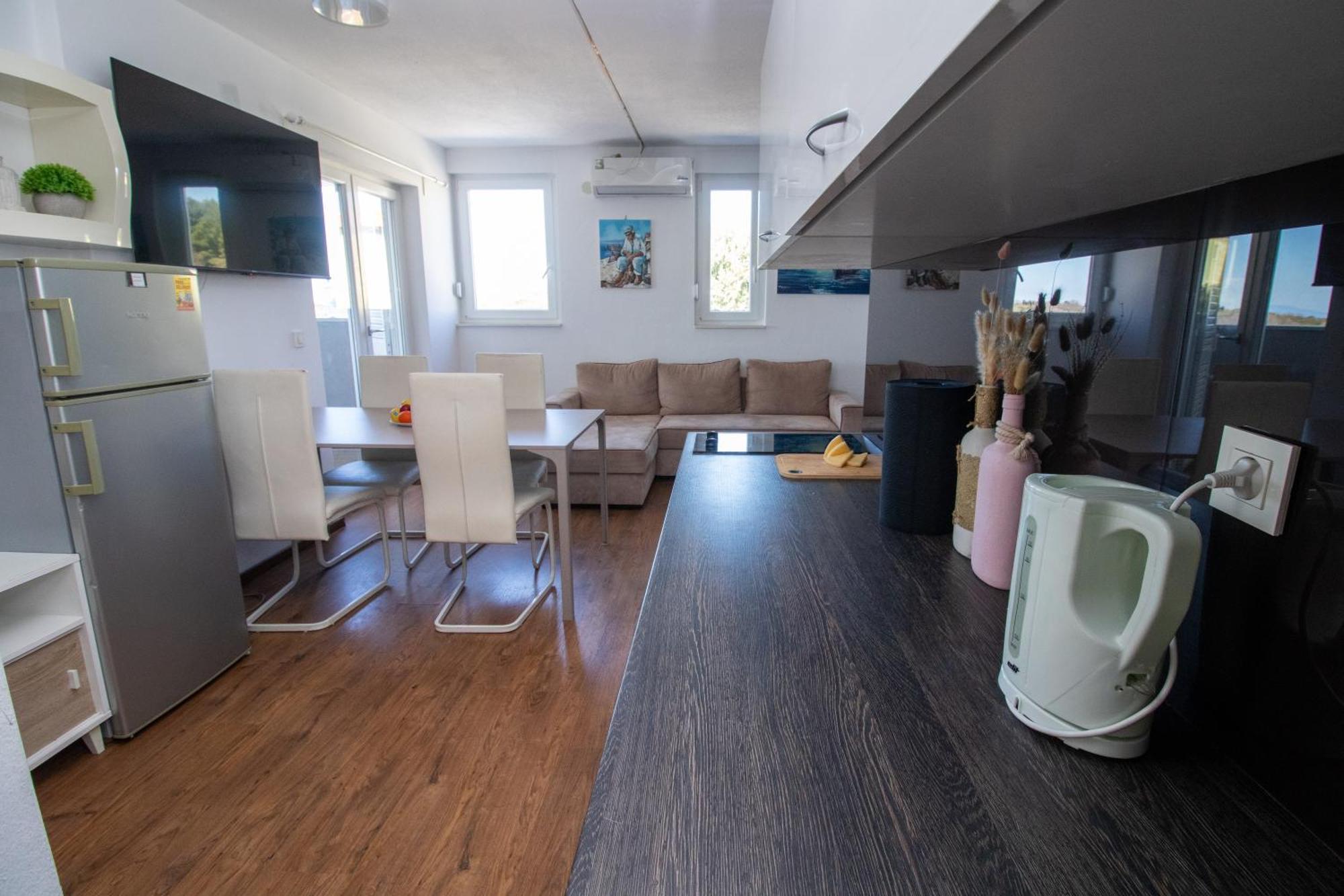 Apartma Royal Gajac *