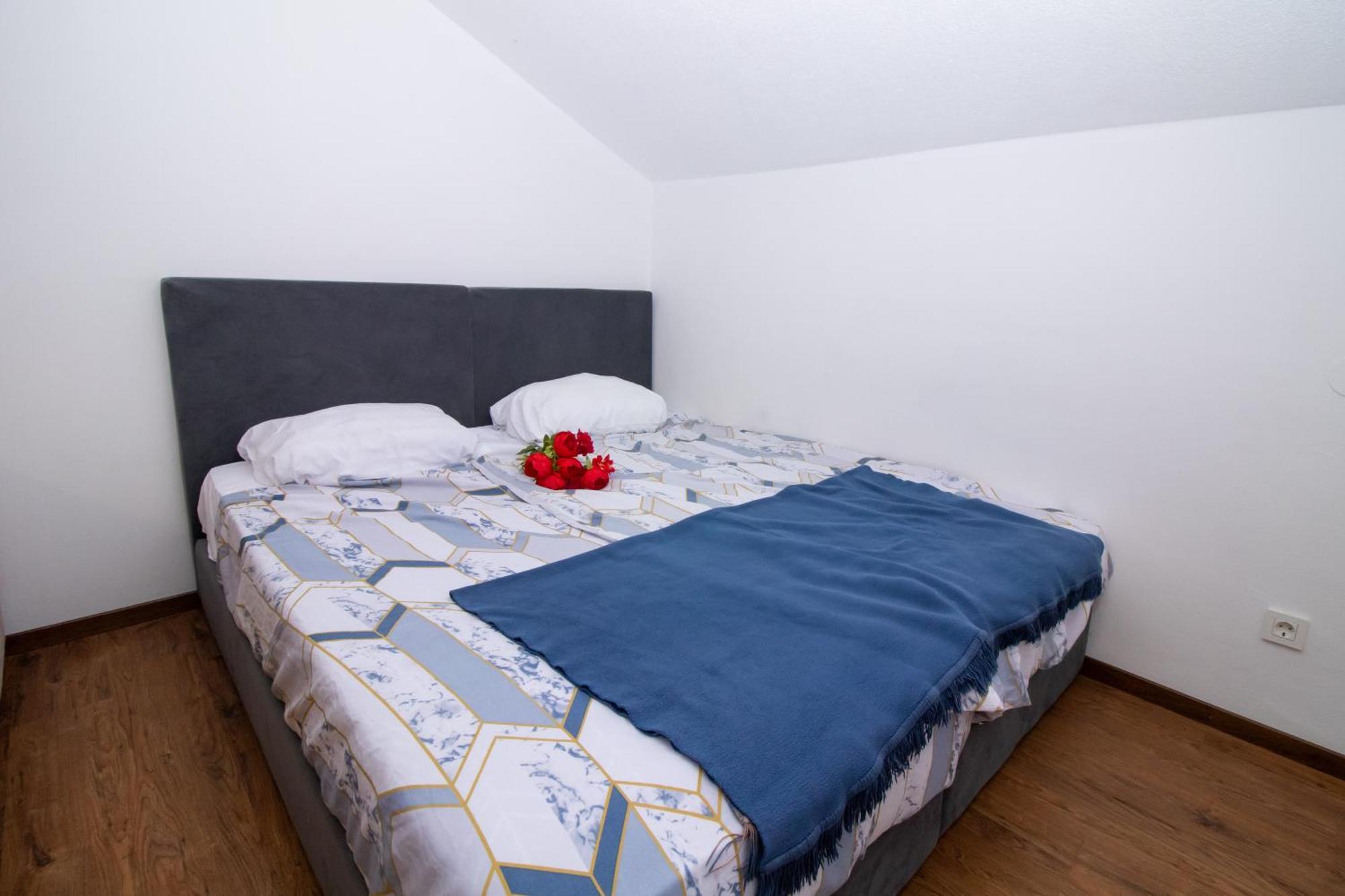 Royal Gajac Apartma Novalja